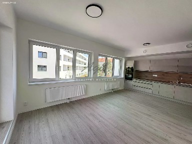 Pronájem bytu 2+kk 58 m² Šlapanice
