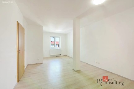 Prodej bytu 2+kk 63 m² Skvrňanská, Plzeň - Jižní Předměstí