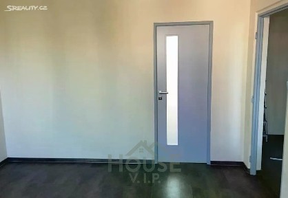 Prodej bytu 3+1 62 m² Nad Dalmatinkou, Plzeň - Lobzy