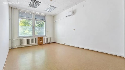 Pronájem kanceláře 72 m² Šujanovo náměstí, Brno - Trnitá