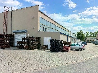 Pronájem výrobní haly, prostoru 4652 m² Za Mostem, Ivančice - Němčice