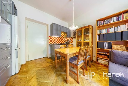 Prodej bytu 2+kk 42 m² Pod Pekařkou, Praha - Podolí