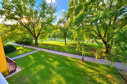 Prodej bytu 2+1 52 m² Českolipská, Praha - Střížkov