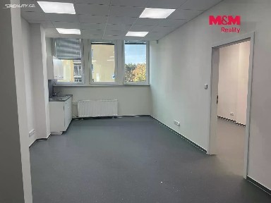 Pronájem ordinace 48 m² Topolová, Most