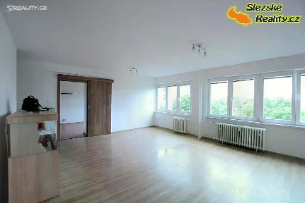 Prodej bytu 3+1 65 m² Řecká, Ostrava - Poruba