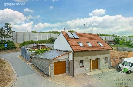 Prodej rodinného domu 124 m², pozemek 369 m² Na Hradbách, Hustopeče