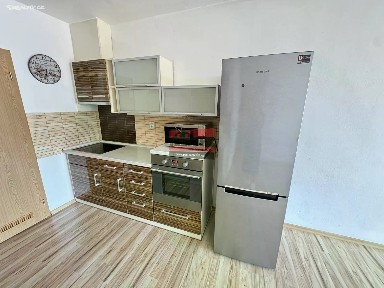 Pronájem bytu 2+kk 58 m² 9. května, Tábor