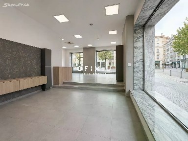 Pronájem obchodního prostoru 109 m² Dominikánské náměstí, Brno - Brno-město
