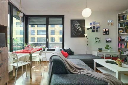 Prodej bytu 2+kk 57 m² Sousedíkova, Praha - Vysočany