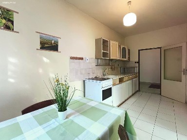 Újezd u Brna, Brno-venkov, Nádražní