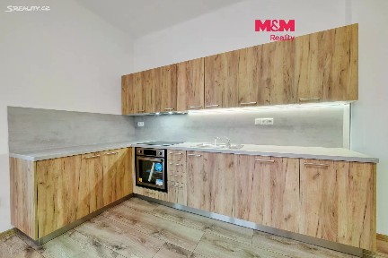 Prodej činžovního domu 218 m² Revoluční, Luby