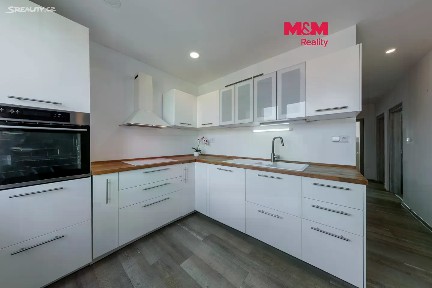 Prodej bytu 4+1 84 m² Jelínkova, Sokolov