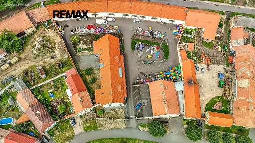 Prodej kanceláře 1050 m²