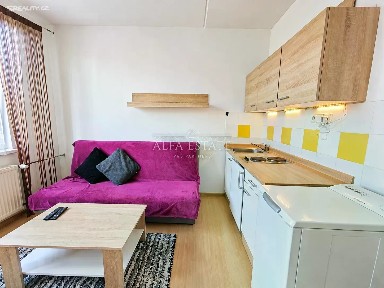 Pronájem bytu 1+kk 18 m²