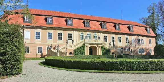 Prodej komerční nemovitosti 125000 m²