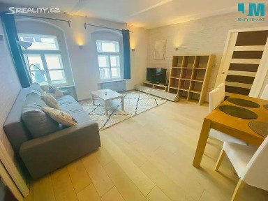 Pronájem bytu 3+kk 69 m²