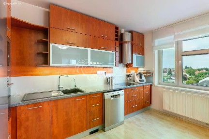 Prodej bytu 3+kk 75 m² Volmanova, Čelákovice