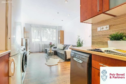 Prodej bytu 2+kk 39 m² V Lukách, Rakovník - Rakovník II