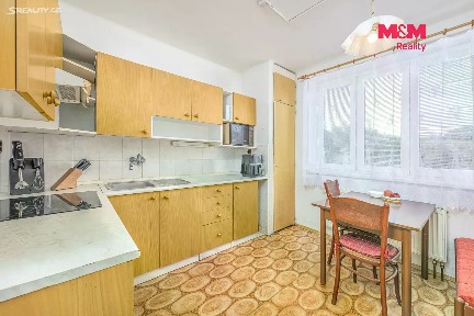 Prodej bytu 4+1 73 m² Nučice