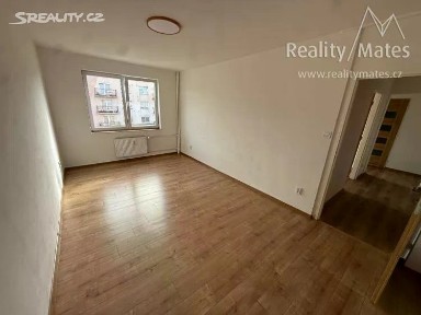 Prodej bytu 2+1 55 m² Luštěnice - Zelená