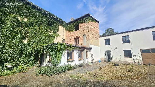 Býčkovice, Litoměřice, Velký Újezd