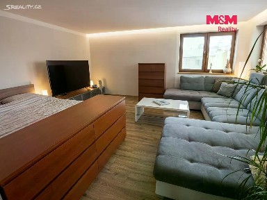 Pronájem bytu 3+kk 75 m²