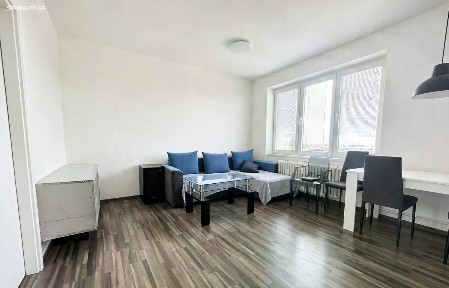Pronájem bytu 2+kk 55 m²