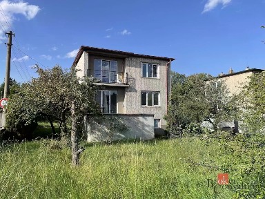 Prodej rodinného domu 190 m², pozemek 716 m²