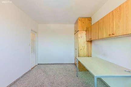 Prodej bytu 4+1 69 m² Doubravická, Praha - Chodov