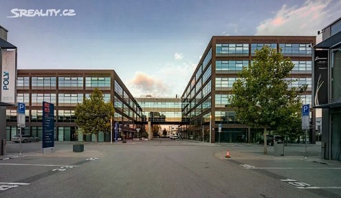 Pronájem kanceláře 250 m²