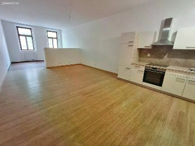 Pronájem bytu 1+kk 56 m²