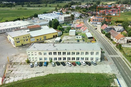 Prodej komerční nemovitosti 1030 m²