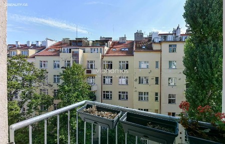 Pronájem bytu 2+1 72 m²