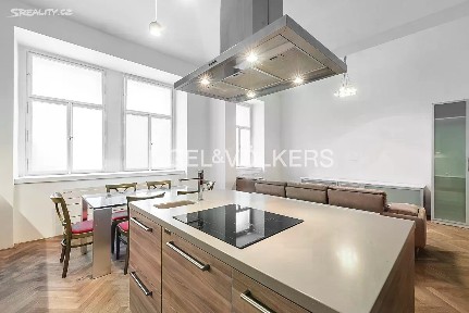 Pronájem bytu 3+kk 78 m²