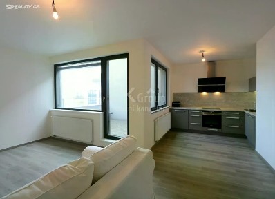 Pronájem bytu 3+kk 75 m²