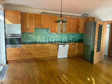 Pronájem bytu 3+kk 67 m²