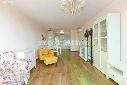 Pronájem bytu 3+kk 93 m²