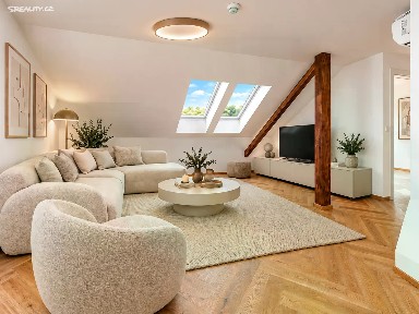 Pronájem bytu 2+kk 58 m² Žitomírská, Praha - Vršovice