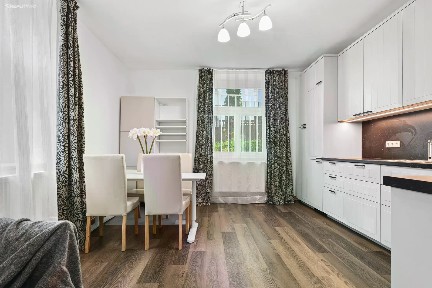 Pronájem bytu 2+kk 56 m² Velvarská, Praha - Dejvice