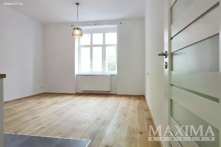 Pronájem bytu 1+kk 34 m² Konšelská, Praha - Libeň