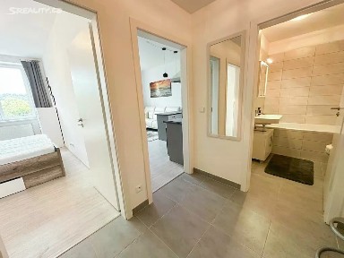 Pronájem bytu 2+kk 43 m²