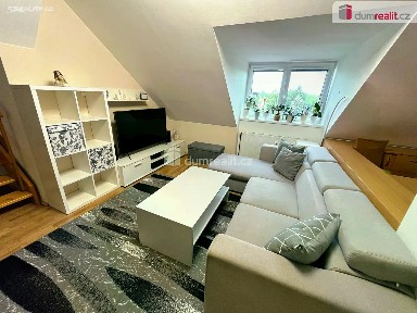 Prodej bytu 3+kk 87 m² Polešovice