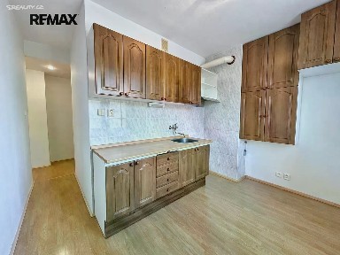 Prodej bytu 2+1 50 m² Družstevní, Vsetín