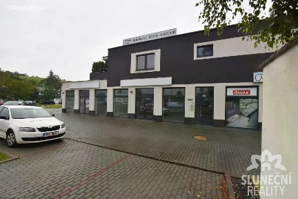 Pronájem obchodního prostoru 90 m²