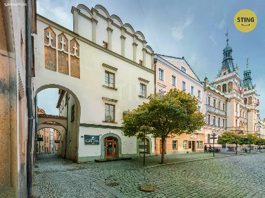 Pronájem komerční nemovitosti 200 m²