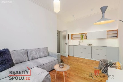 Prodej bytu 2+kk 47 m² Jaromírova, Praha - Nusle