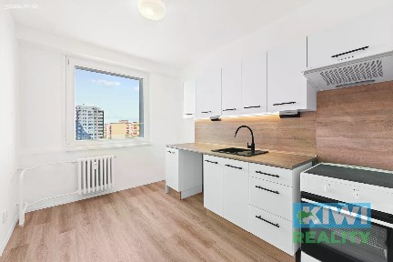 Prodej bytu 3+1 66 m² Francouzská, Kopřivnice