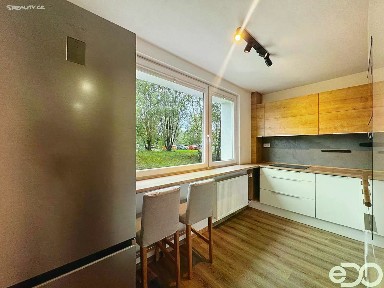 Pronájem bytu 3+1 70 m² Kaplického, Liberec - Liberec XXIII-Doubí