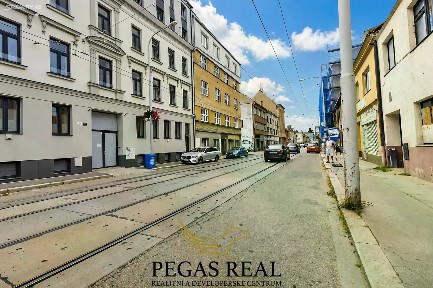 Prodej bytu 2+1 67 m² Dukelská třída, Brno - Husovice