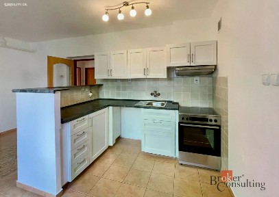 Pronájem rodinného domu 162 m², pozemek 235 m² Čejkovice